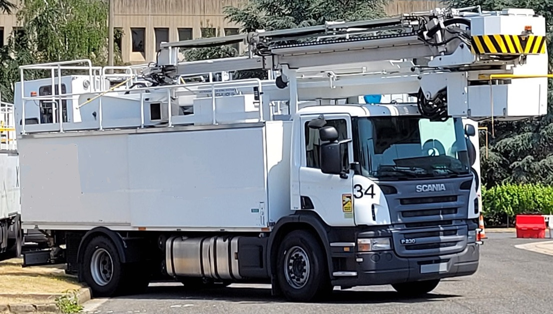 Vestergaard Deicer Elephant Beta - Odladzacz samolotowy: zdjęcie 1 Vestergaard Deicer Elephant Beta - Odladzacz samolotowy: zdjęcie 1