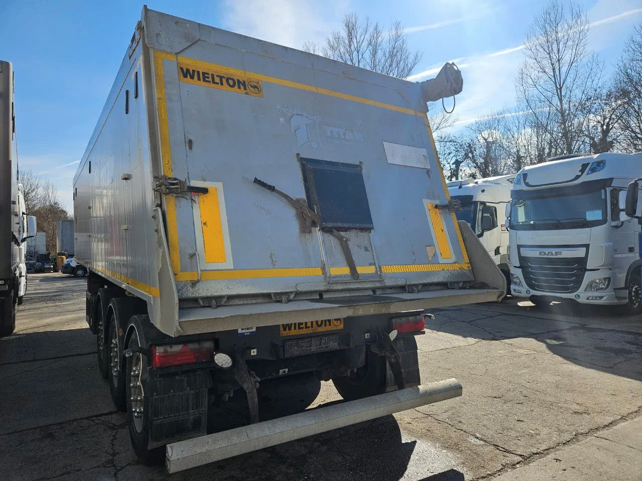 Wielton NW-3 38m3 Lifting Axle, Alloy w. - Naczepa wywrotka: zdjęcie 5 Wielton NW-3 38m3 Lifting Axle, Alloy w. - Naczepa wywrotka: zdjęcie 5