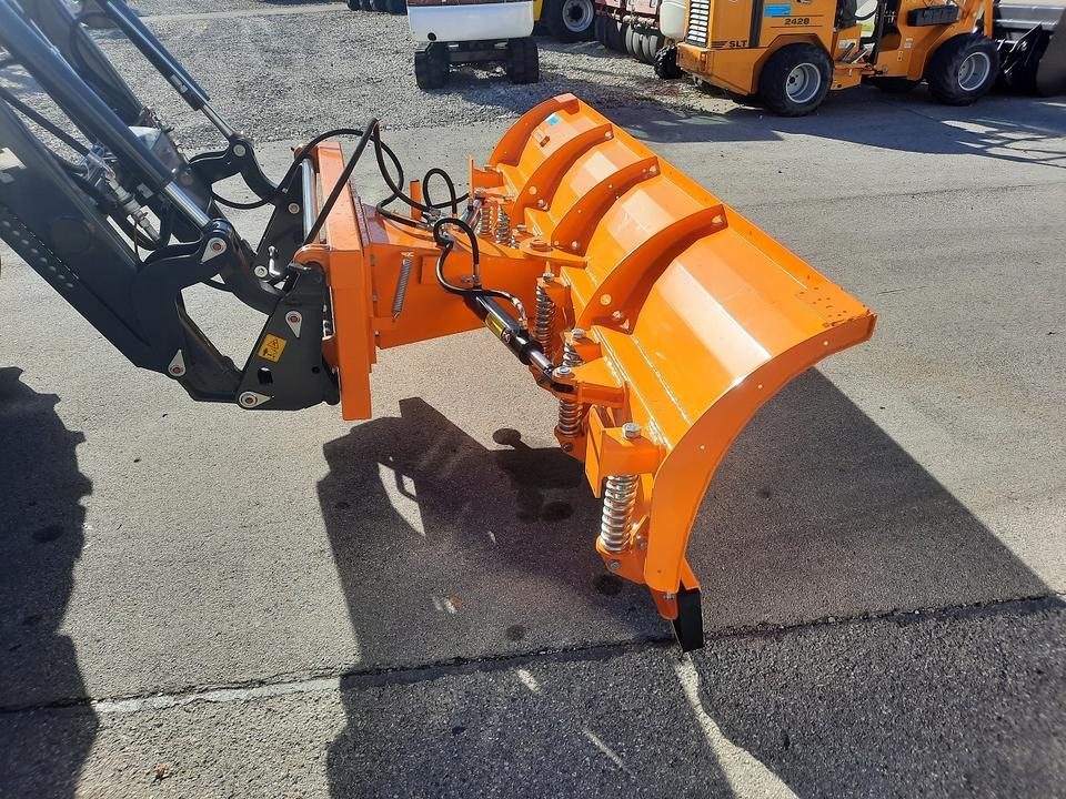 Schneeschild 2,6m Fendt Schlepper Radlader Hoflader Frontlader - Pług do śniegu: zdjęcie 4 Schneeschild 2,6m Fendt Schlepper Radlader Hoflader Frontlader - Pług do śniegu: zdjęcie 4