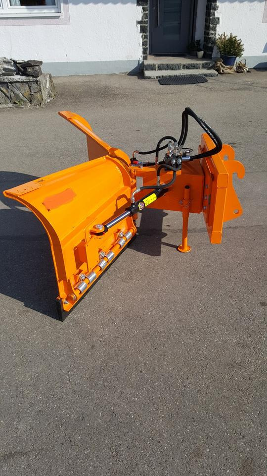 Schneeschild Vario 1,8m Schlepper Radlader Hoflader Kramer - Pług do śniegu: zdjęcie 2 Schneeschild Vario 1,8m Schlepper Radlader Hoflader Kramer - Pług do śniegu: zdjęcie 2