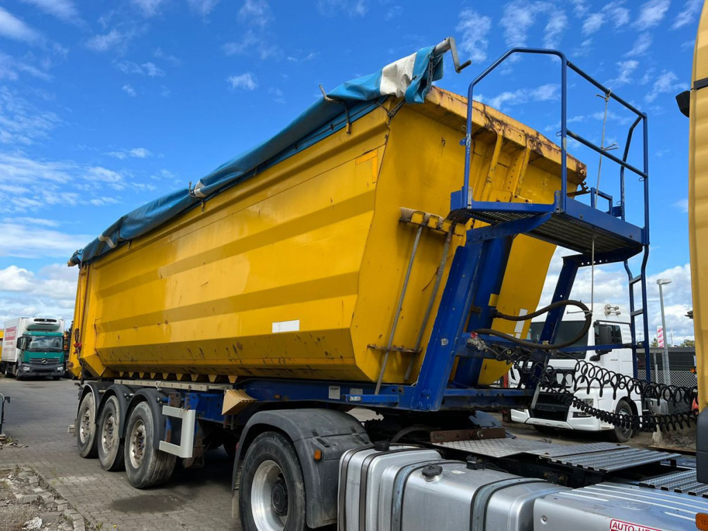 KEMPF Hinterkippmulde SKM 35 3 Kippauflieger 40m³ Stahl - Naczepa wywrotka: zdjęcie 1 KEMPF Hinterkippmulde SKM 35 3 Kippauflieger 40m³ Stahl - Naczepa wywrotka: zdjęcie 1