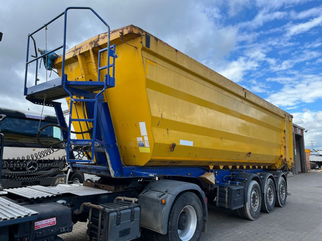 KEMPF Hinterkippmulde SKM 35 3 Kippauflieger 40m³ Stahl - Naczepa wywrotka: zdjęcie 4 KEMPF Hinterkippmulde SKM 35 3 Kippauflieger 40m³ Stahl - Naczepa wywrotka: zdjęcie 4