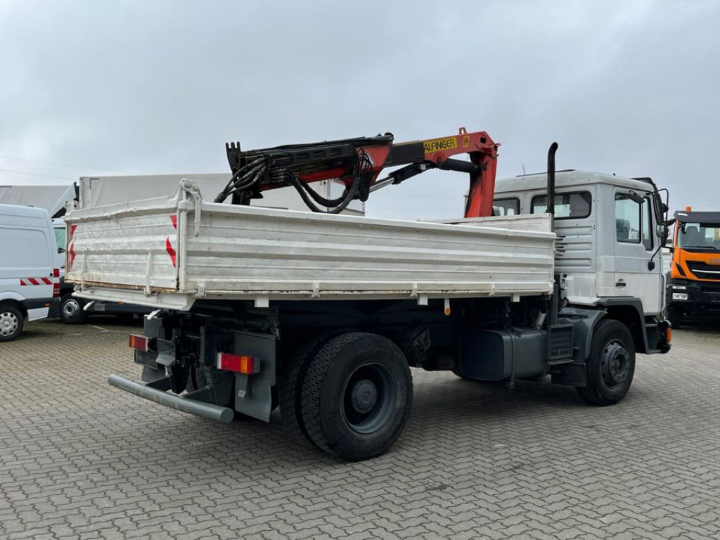 MAN F90 18.232 FK 2-Achs Kipper Kran Palf. PK 8000 - Wywrotka, Samochod ciężarowy z HDS: zdjęcie 4 MAN F90 18.232 FK 2-Achs Kipper Kran Palf. PK 8000 - Wywrotka, Samochod ciężarowy z HDS: zdjęcie 4