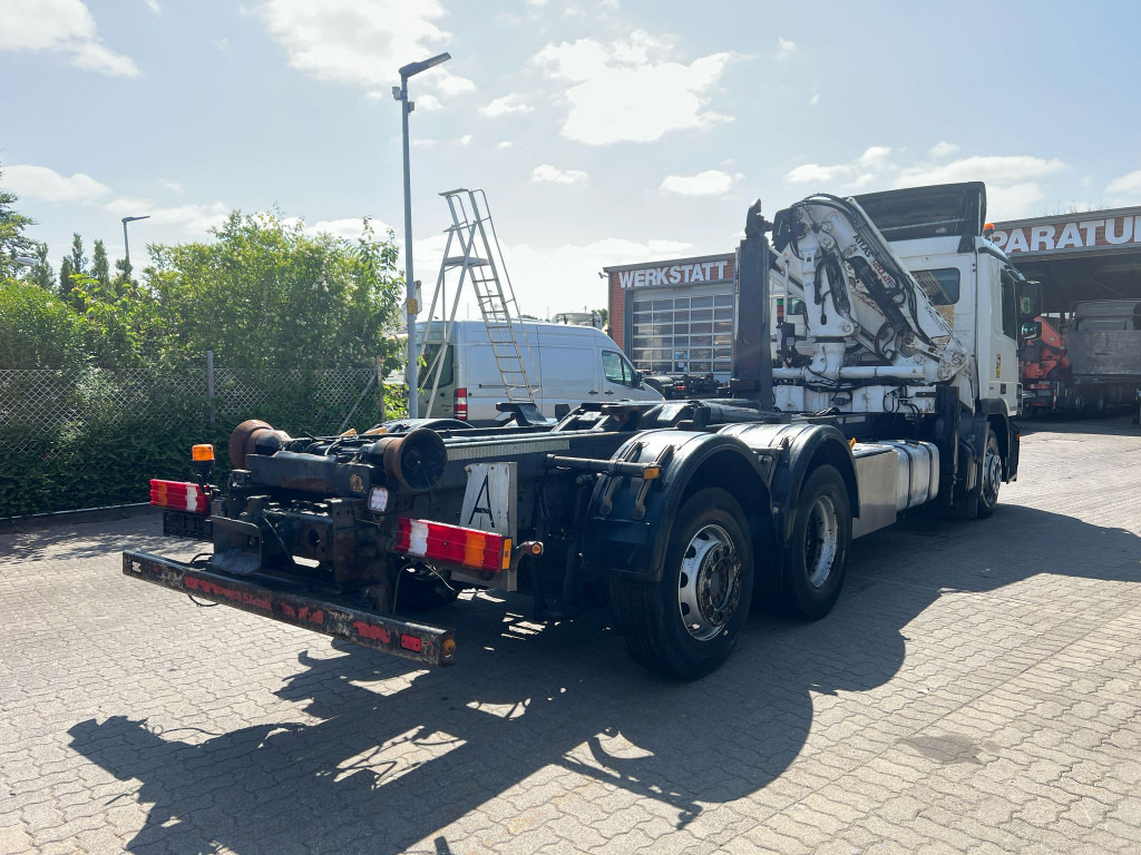 MERCEDES-BENZ Actros 2541 L6x2 Abrollkipper mit Kran Funk+Greiferst - Ciężarówka hakowiec, Samochod ciężarowy z HDS: zdjęcie 4 MERCEDES-BENZ Actros 2541 L6x2 Abrollkipper mit Kran Funk+Greiferst - Ciężarówka hakowiec, Samochod ciężarowy z HDS: zdjęcie 4