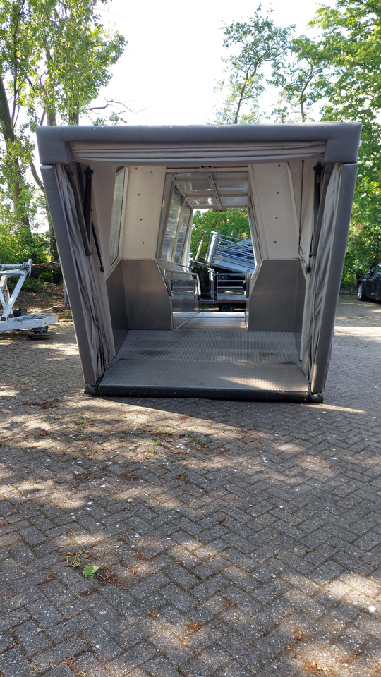 Passenger Stair SPS PTC-15 - Schody pasażerskie: zdjęcie 2 Passenger Stair SPS PTC-15 - Schody pasażerskie: zdjęcie 2