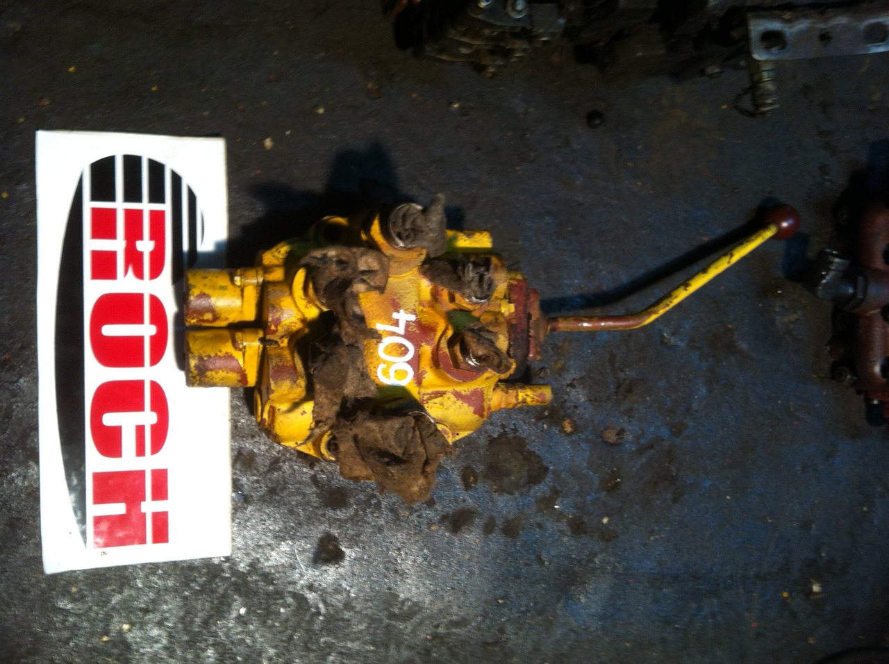 HYDRECO HAMWORTHY V1107DD42V 000373 - 2 SEKCYJNY - Zawór hydrauliczny: zdjęcie 1 HYDRECO HAMWORTHY V1107DD42V 000373 - 2 SEKCYJNY - Zawór hydrauliczny: zdjęcie 1