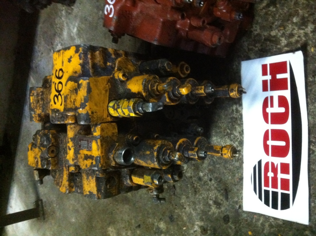 SHIBAURA UX28-5 - 7 SEKCYJNY - Zawór hydrauliczny do Maszyn budowlanych: zdjęcie 1 SHIBAURA UX28-5 - 7 SEKCYJNY - Zawór hydrauliczny do Maszyn budowlanych: zdjęcie 1