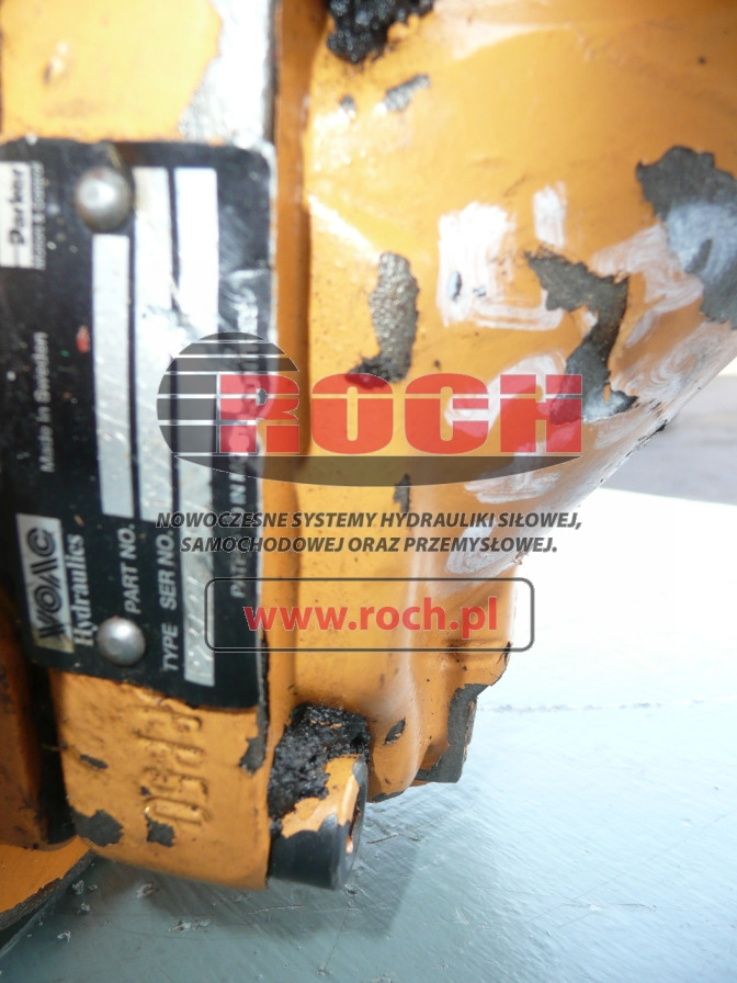 VOAC VOLVO + BONFIGLIOLI TRANSMITTAL P23437-65V 3707180 + 705T2-S008A 30T 91012469 260100002200 P.29485-06-X - Silnik hydrauliczny: zdjęcie 2 VOAC VOLVO + BONFIGLIOLI TRANSMITTAL P23437-65V 3707180 + 705T2-S008A 30T 91012469 260100002200 P.29485-06-X - Silnik hydrauliczny: zdjęcie 2