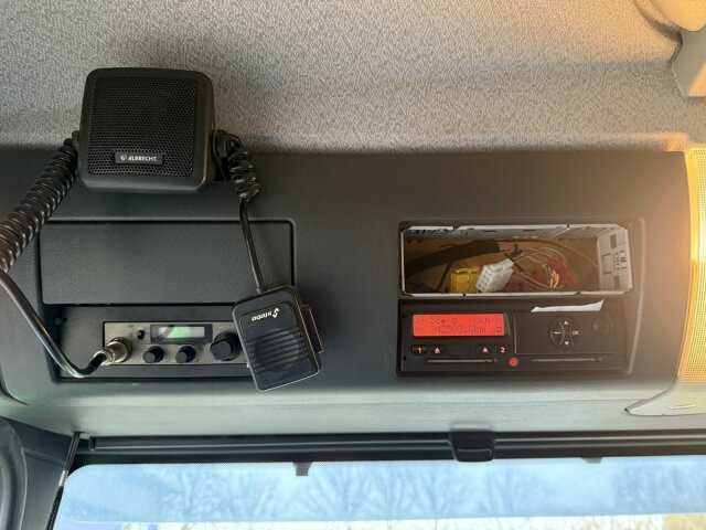 MAN TGS 18.440 4x4H Eur 5 Sattelzugmaschine - Ciągnik siodłowy: zdjęcie 2 MAN TGS 18.440 4x4H Eur 5 Sattelzugmaschine - Ciągnik siodłowy: zdjęcie 2