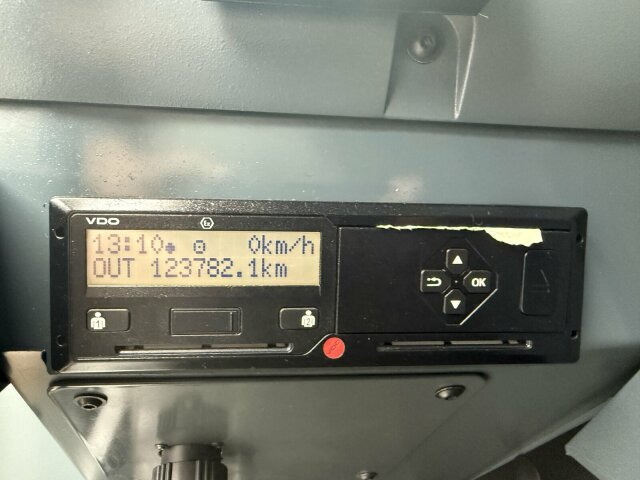 Liebherr LTM 1070-4.2 Autokran mit Spitze *TOP Zustand - Żuraw szosowo-terenowy: zdjęcie 3 Liebherr LTM 1070-4.2 Autokran mit Spitze *TOP Zustand - Żuraw szosowo-terenowy: zdjęcie 3