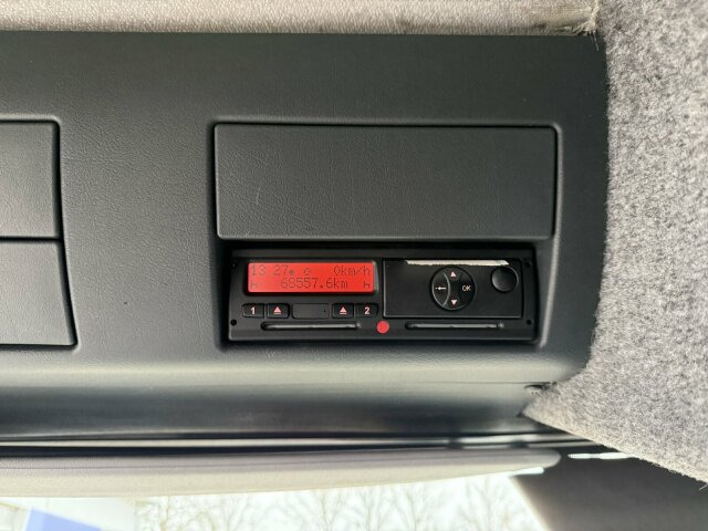 MAN TGS 35.360 8X4 BB Dachdecker Kran bis 52 m - Samochod ciężarowy z HDS: zdjęcie 3 MAN TGS 35.360 8X4 BB Dachdecker Kran bis 52 m - Samochod ciężarowy z HDS: zdjęcie 3