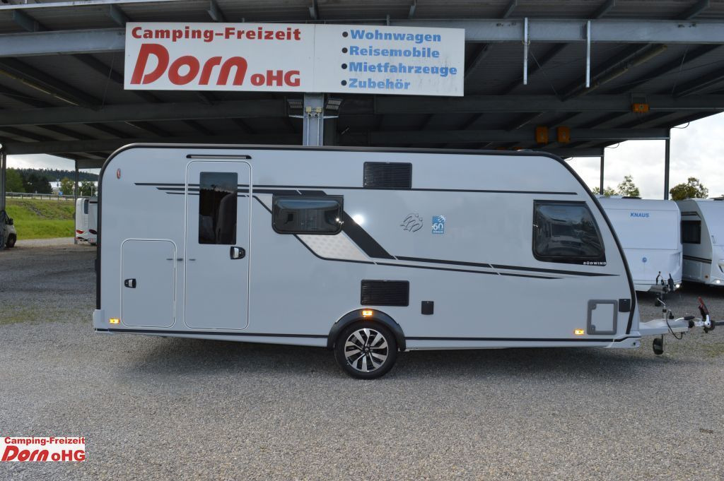 Knaus Südwind 540 FDK 60 Years Ausstellfenster Bug - Przyczepa kempingowa: zdjęcie 1 Knaus Südwind 540 FDK 60 Years Ausstellfenster Bug - Przyczepa kempingowa: zdjęcie 1