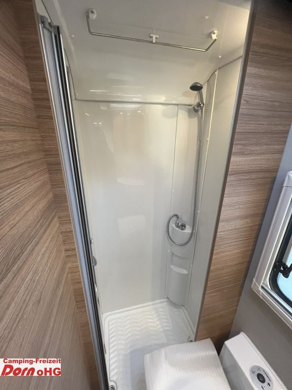 Nowy Kamper integra Weinsberg CaraCore 650 MF 180PS/Automatik/Maxi Weinsberg CaraCore 650 MF 180PS/Automatik/Maxi: zdjęcie 19