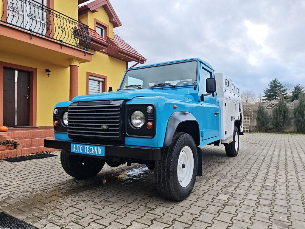 Land Rover Defender 130 RIVARD Premium - Samochód asenizacyjny: zdjęcie 1 Land Rover Defender 130 RIVARD Premium - Samochód asenizacyjny: zdjęcie 1