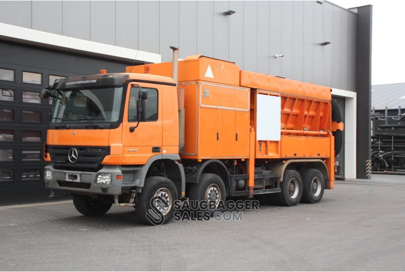 Mercedes-Benz Actros 4144 RSP 2006 Saugbagger - Samochód asenizacyjny: zdjęcie 1 Mercedes-Benz Actros 4144 RSP 2006 Saugbagger - Samochód asenizacyjny: zdjęcie 1