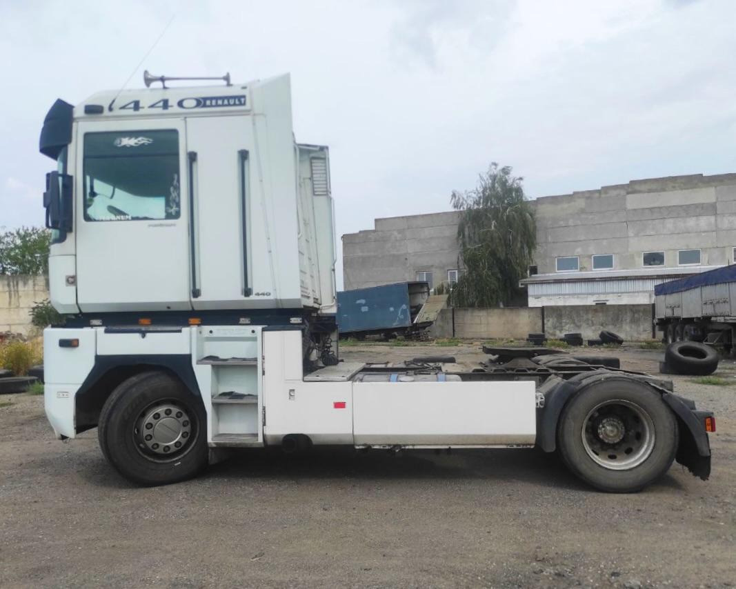 RENAULT Magnum 440 ID1515S - Ciągnik siodłowy: zdjęcie 4 RENAULT Magnum 440 ID1515S - Ciągnik siodłowy: zdjęcie 4