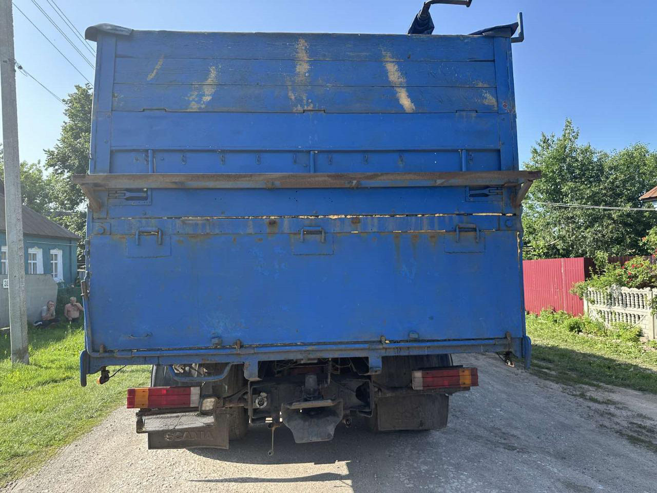 SCANIA 113M.360 - Samochód ciężarowy skrzyniowy/ Platforma: zdjęcie 4 SCANIA 113M.360 - Samochód ciężarowy skrzyniowy/ Platforma: zdjęcie 4