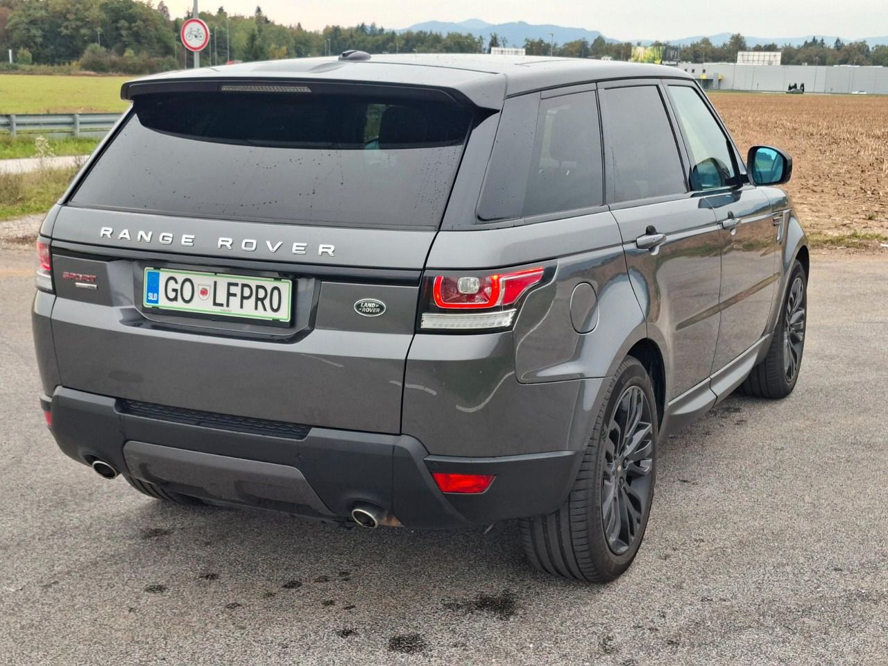 Land Rover Range Rover Sport HSE - SUV: zdjęcie 4 Land Rover Range Rover Sport HSE - SUV: zdjęcie 4