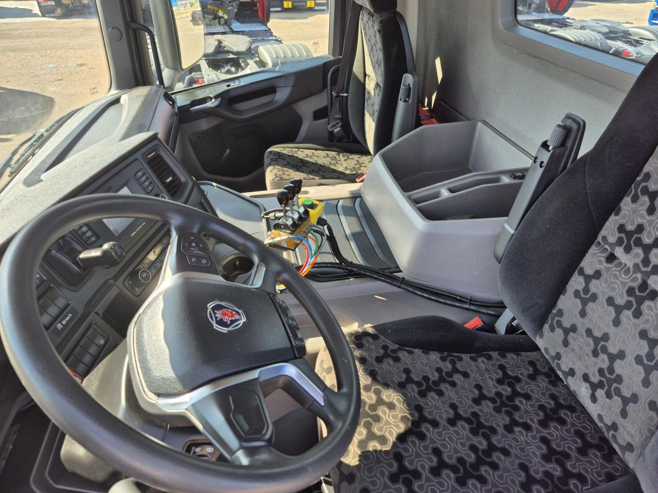 Scania P 340 - Ciągnik siodłowy: zdjęcie 5 Scania P 340 - Ciągnik siodłowy: zdjęcie 5