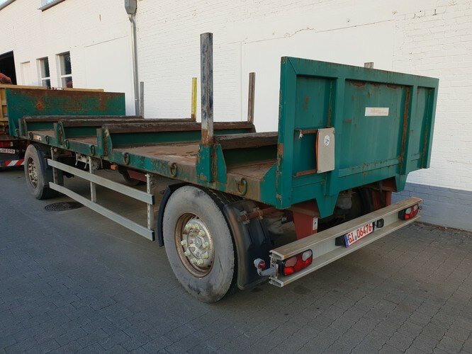 Anhänger Plateau Anhänger Pritsche Plateau, Rungen, 3x vorh. - Przyczepa platforma/ Skrzyniowa: zdjęcie 2 Anhänger Plateau Anhänger Pritsche Plateau, Rungen, 3x vorh. - Przyczepa platforma/ Skrzyniowa: zdjęcie 2