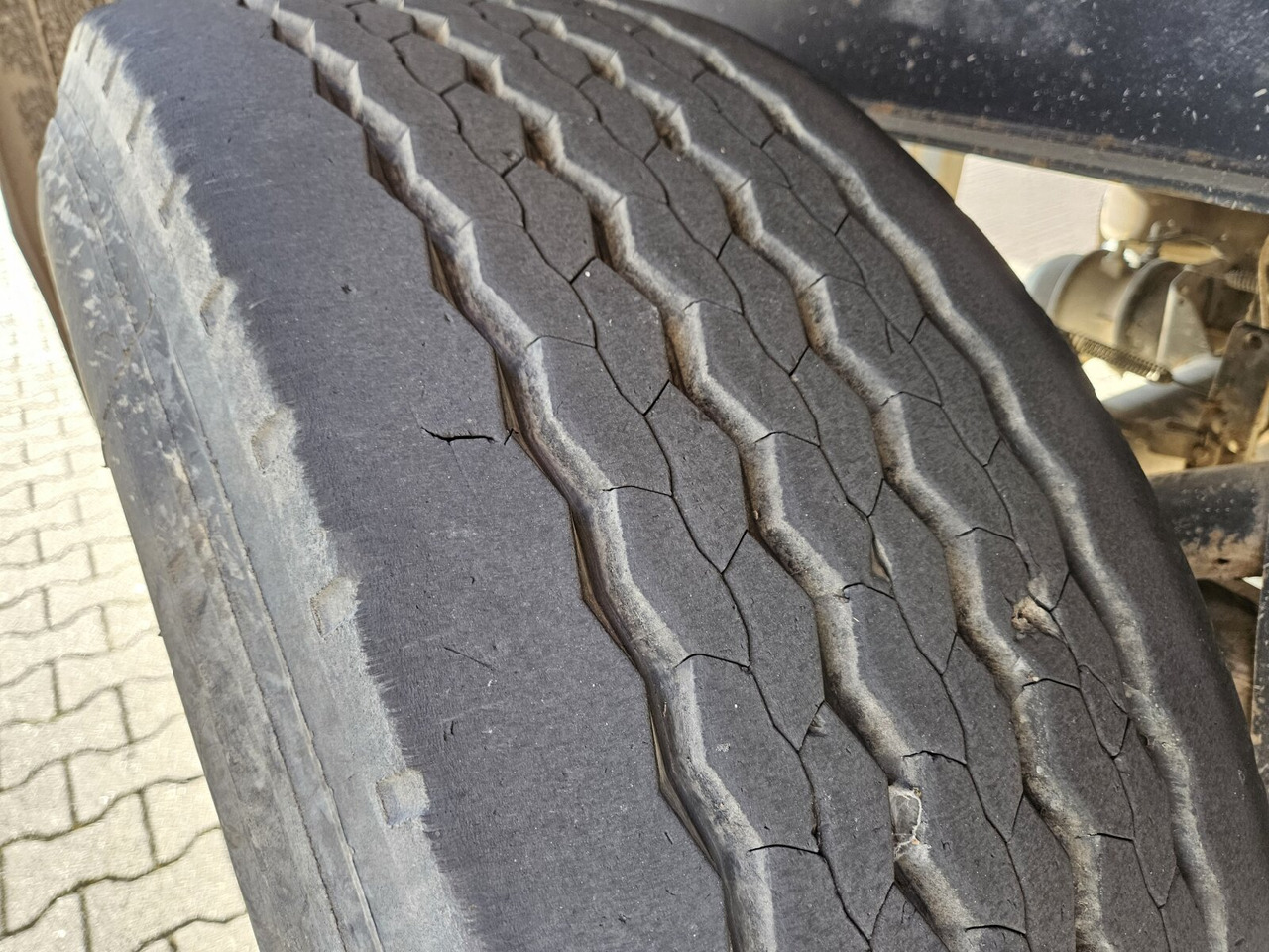 Carnehl CTK/A CTK/A, Alu-Bordwände, Rollplane, ca. 10m³ - Przyczepa wywrotka: zdjęcie 5 Carnehl CTK/A CTK/A, Alu-Bordwände, Rollplane, ca. 10m³ - Przyczepa wywrotka: zdjęcie 5