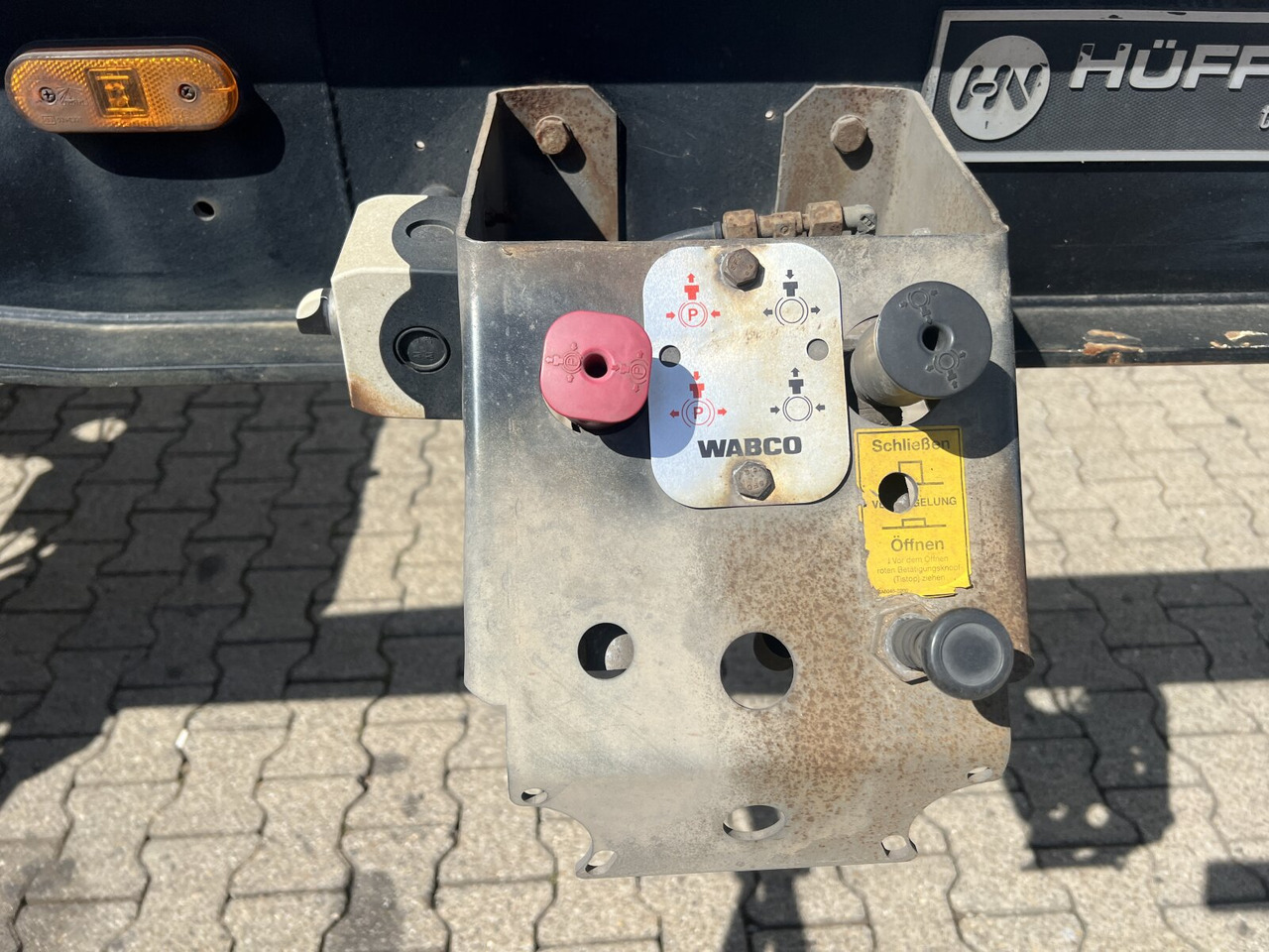 HSA 18.65 Schlittenabroller HUEFFERMANN HSA 18.65 Schlittenabroller - Przyczepa do hakowca/ Bramowca: zdjęcie 2 HSA 18.65 Schlittenabroller HUEFFERMANN HSA 18.65 Schlittenabroller - Przyczepa do hakowca/ Bramowca: zdjęcie 2