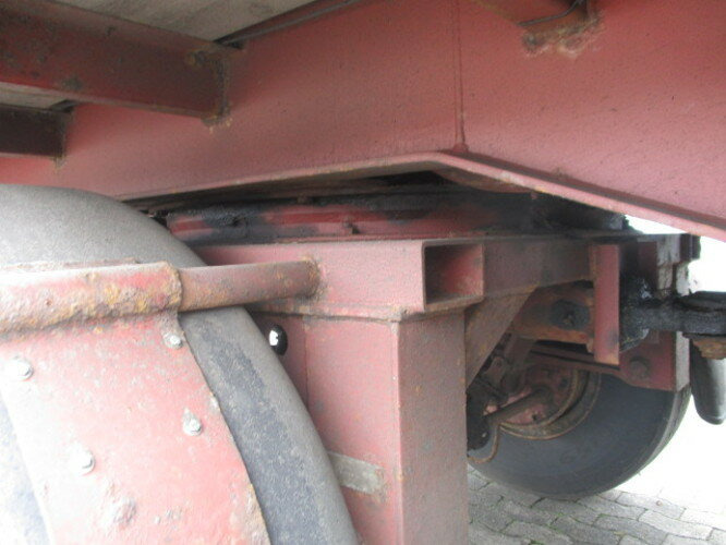 Kögel SAnh SF 24 SF 24 Kofferauflieger, gelenkte Achse, Rolltor, 77 cbm - Naczepa zamknięte nadwozie: zdjęcie 3 Kögel SAnh SF 24 SF 24 Kofferauflieger, gelenkte Achse, Rolltor, 77 cbm - Naczepa zamknięte nadwozie: zdjęcie 3