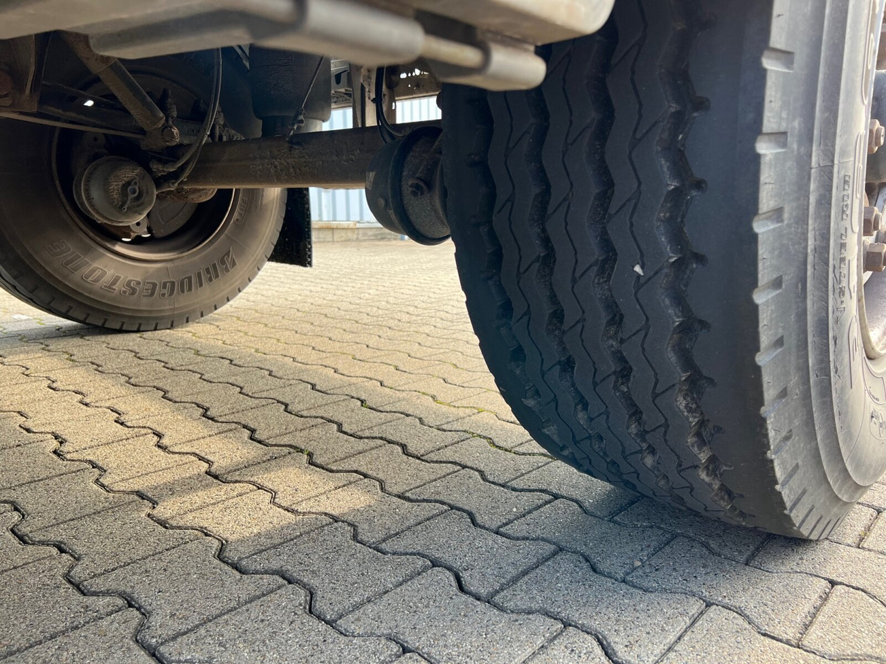 Krone AZP 18 AZP 18 - Przyczepa platforma/ Skrzyniowa: zdjęcie 3 Krone AZP 18 AZP 18 - Przyczepa platforma/ Skrzyniowa: zdjęcie 3