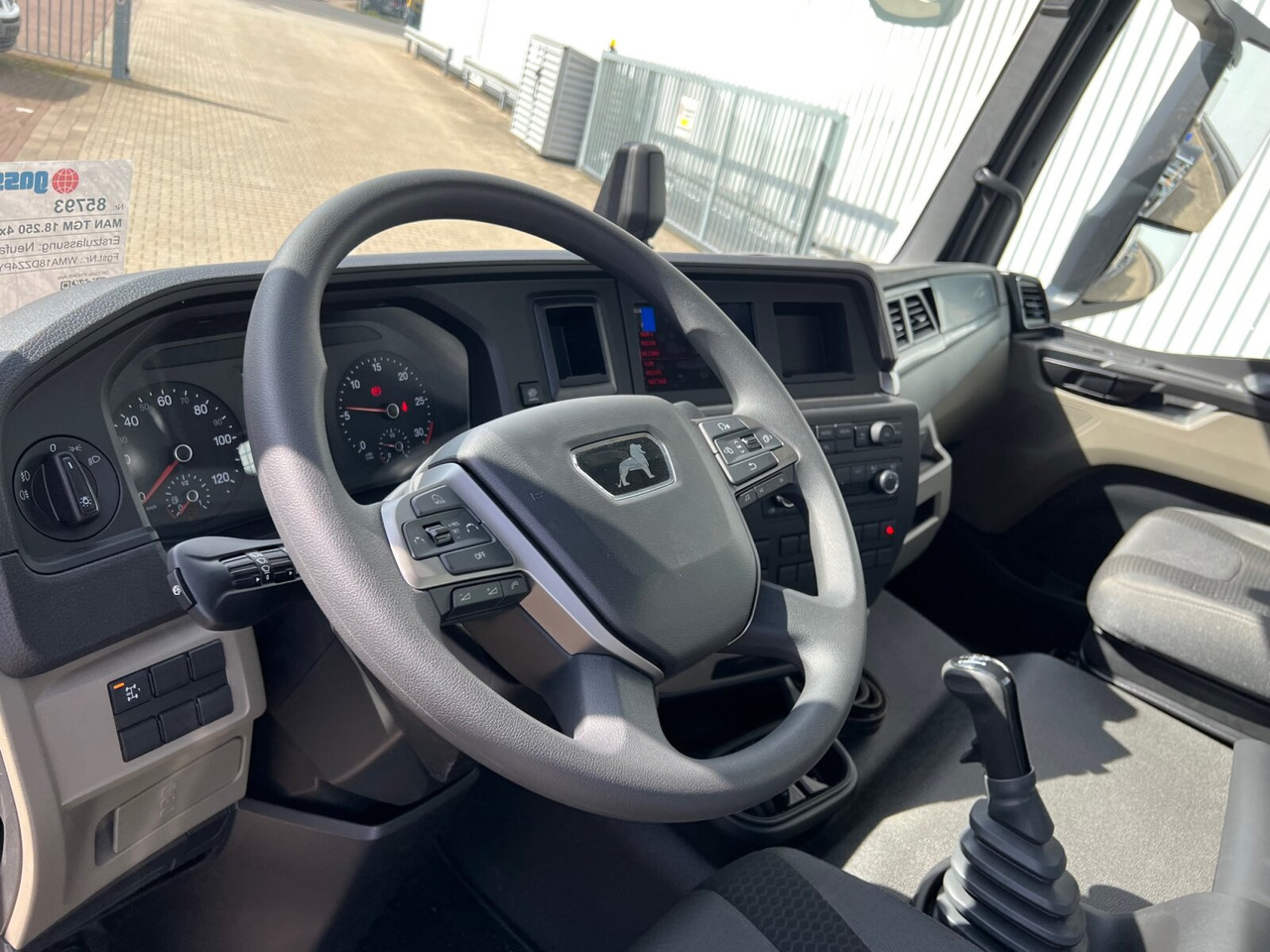 MAN TGM 18.250/340 4x2 BL CH TGM 18.250/340 4x2 BL CH, Funk, 2x VORHANDEN - Ciężarówka hakowiec: zdjęcie 5 MAN TGM 18.250/340 4x2 BL CH TGM 18.250/340 4x2 BL CH, Funk, 2x VORHANDEN - Ciężarówka hakowiec: zdjęcie 5