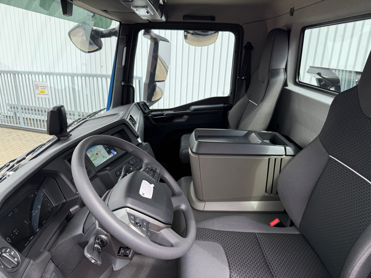 MAN TGM 18.320 4x4 BB CH TGM 18.320 4x4 BB CH, Navi, Meiller Trigenius - Wywrotka: zdjęcie 4 MAN TGM 18.320 4x4 BB CH TGM 18.320 4x4 BB CH, Navi, Meiller Trigenius - Wywrotka: zdjęcie 4