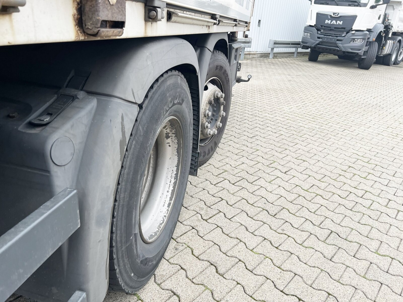 MAN TGM 26.340 6X2-4 LL TGM 26.340 6X2-4 LL, Lenk-/Liftachse, Heckkran Palfinger PK 11001, faltbar - Samochod ciężarowy z HDS, Samochód ciężarowy skrzyniowy/ Platforma: zdjęcie 5 MAN TGM 26.340 6X2-4 LL TGM 26.340 6X2-4 LL, Lenk-/Liftachse, Heckkran Palfinger PK 11001, faltbar - Samochod ciężarowy z HDS, Samochód ciężarowy skrzyniowy/ Platforma: zdjęcie 5