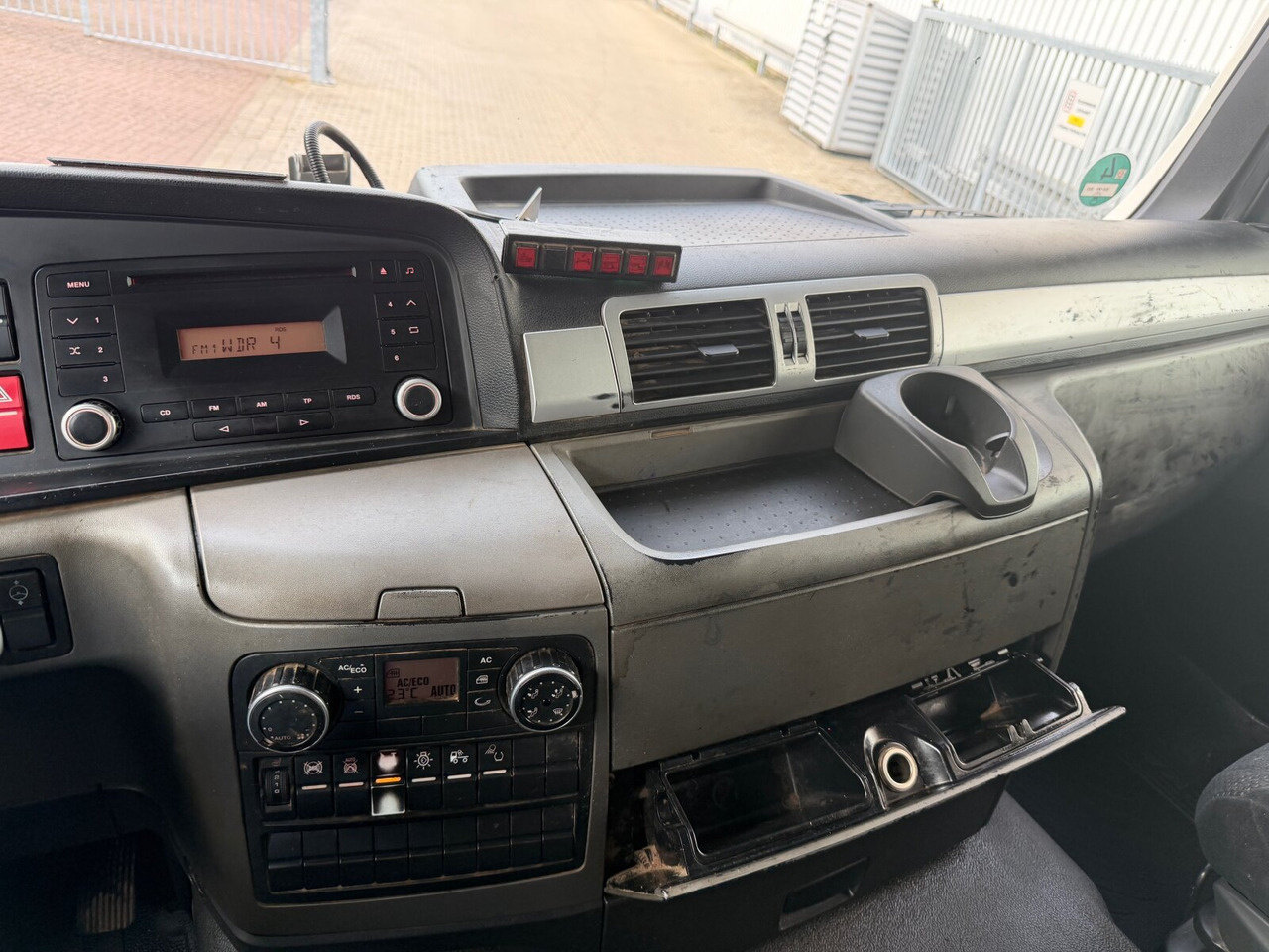 MAN TGS 18.360 4X2 BL TGS 18.360 4X2 BL, Hyva 10.45 S, Teleskopabrollanlage - Ciężarówka hakowiec: zdjęcie 5 MAN TGS 18.360 4X2 BL TGS 18.360 4X2 BL, Hyva 10.45 S, Teleskopabrollanlage - Ciężarówka hakowiec: zdjęcie 5