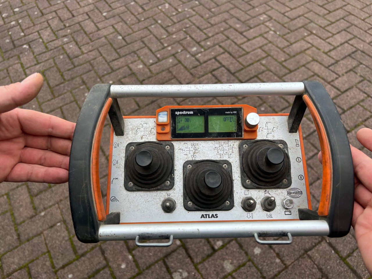 MAN TGS 26.360/400 6x2-4 BL TGS 26.360/400 6x2-4 BL, Lenk-/Lift, Kran Atlas AK 206.3E A5, Funk - Ciężarówka hakowiec, Samochod ciężarowy z HDS: zdjęcie 5 MAN TGS 26.360/400 6x2-4 BL TGS 26.360/400 6x2-4 BL, Lenk-/Lift, Kran Atlas AK 206.3E A5, Funk - Ciężarówka hakowiec, Samochod ciężarowy z HDS: zdjęcie 5