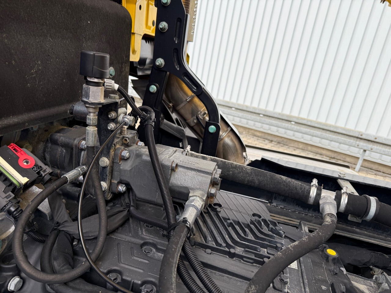 MAN TGS 26.470 6x6 BB TGS 26.470 6x6 BB, Hohe Bauart, Navi, Motorabtrieb, Bordmatik - Wywrotka: zdjęcie 3 MAN TGS 26.470 6x6 BB TGS 26.470 6x6 BB, Hohe Bauart, Navi, Motorabtrieb, Bordmatik - Wywrotka: zdjęcie 3