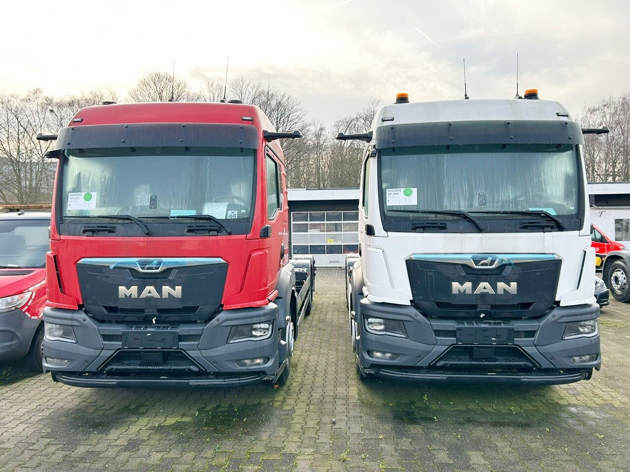 MAN TGS 26.480 6x2-4 BL CH TGS 26.480 6x2-4 BL CH, Lenk-/Lift, OptiView, LED, Navi, Motorabtrieb - Samochód ciężarowe pod zabudowę: zdjęcie 4 MAN TGS 26.480 6x2-4 BL CH TGS 26.480 6x2-4 BL CH, Lenk-/Lift, OptiView, LED, Navi, Motorabtrieb - Samochód ciężarowe pod zabudowę: zdjęcie 4