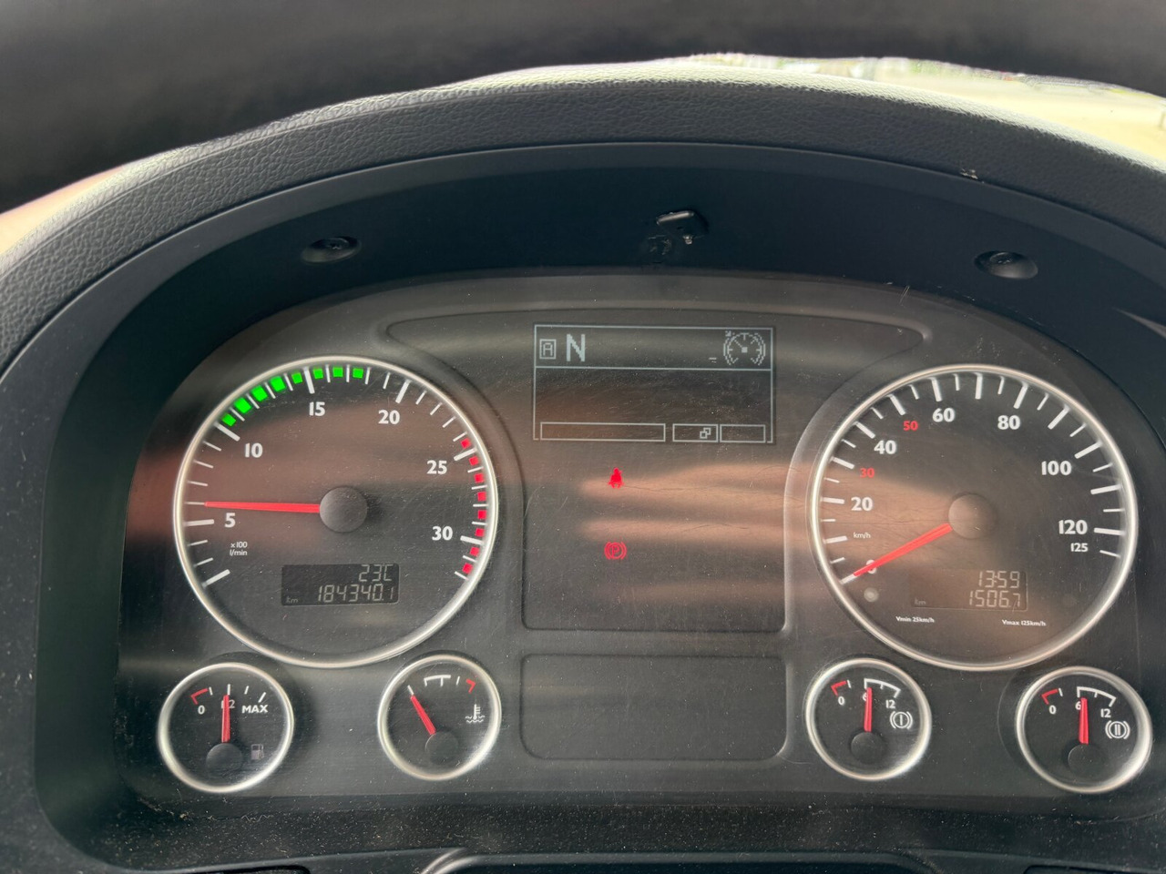 MAN TGS 35.360 8x2-6 BL TGS 35.360 8x2-6 BL, 2x Lenkachse, Zöller Medium XL, Zöller-Schüttung - Śmieciarka: zdjęcie 3 MAN TGS 35.360 8x2-6 BL TGS 35.360 8x2-6 BL, 2x Lenkachse, Zöller Medium XL, Zöller-Schüttung - Śmieciarka: zdjęcie 3