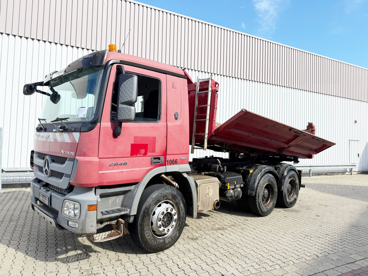 Mercedes-Benz Actros 2646 K 6x4 Actros 2646 K 6x4, Retarder, Bordmatik - Wywrotka: zdjęcie 1 Mercedes-Benz Actros 2646 K 6x4 Actros 2646 K 6x4, Retarder, Bordmatik - Wywrotka: zdjęcie 1