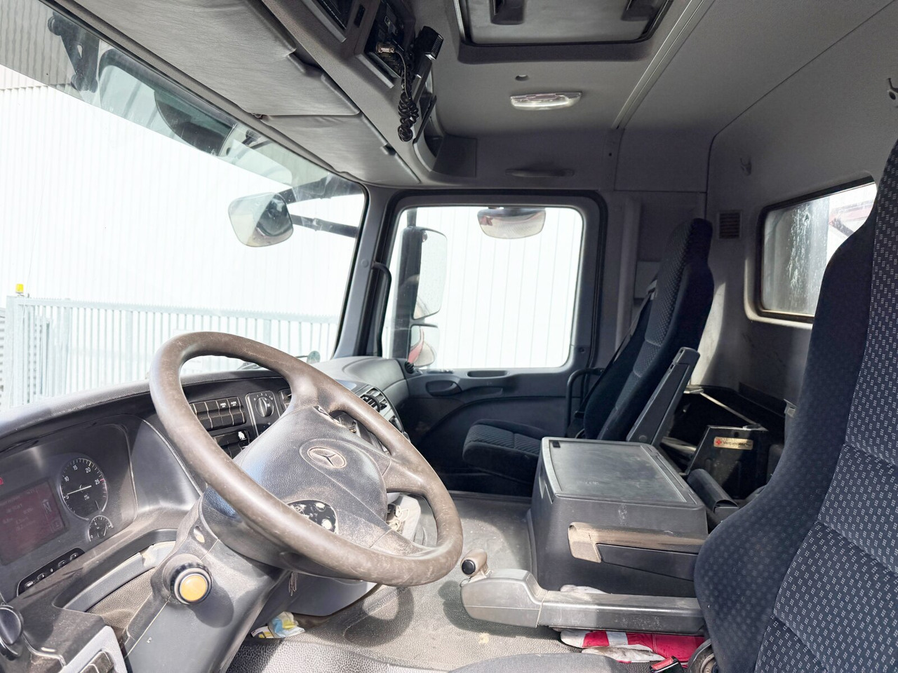 Mercedes-Benz Actros 2646 K 6x4 Actros 2646 K 6x4, Retarder, Bordmatik - Wywrotka: zdjęcie 4 Mercedes-Benz Actros 2646 K 6x4 Actros 2646 K 6x4, Retarder, Bordmatik - Wywrotka: zdjęcie 4