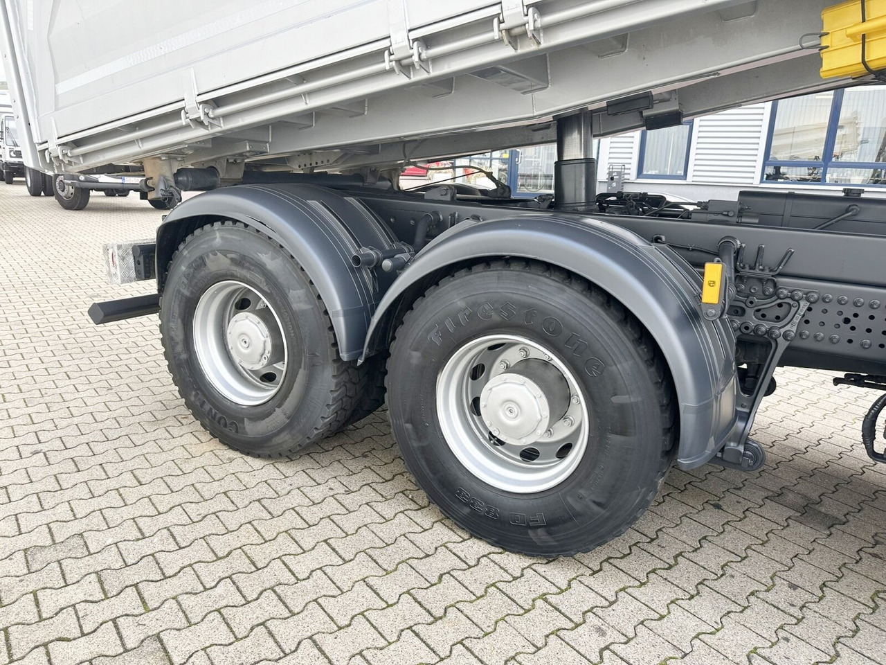 Mercedes-Benz Arocs 2643 LK 6x6 HAD Arocs 2643 LK 6x6 HAD, HydroDrive - Wywrotka: zdjęcie 3 Mercedes-Benz Arocs 2643 LK 6x6 HAD Arocs 2643 LK 6x6 HAD, HydroDrive - Wywrotka: zdjęcie 3