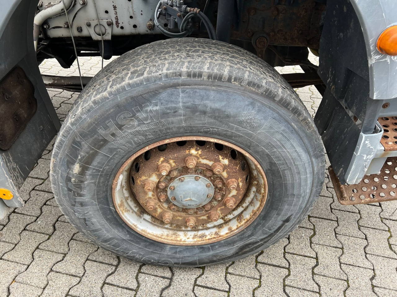 Zdjęcie wnętrza 2: Samochód ciężarowe pod zabudowę Mercedes-Benz Atego 2628 K 6x4 Atego 2628 K 6x4, 6-Zylinder Zdjęcie wnętrza 2: Samochód ciężarowe pod zabudowę Mercedes-Benz Atego 2628 K 6x4 Atego 2628 K 6x4, 6-Zylinder