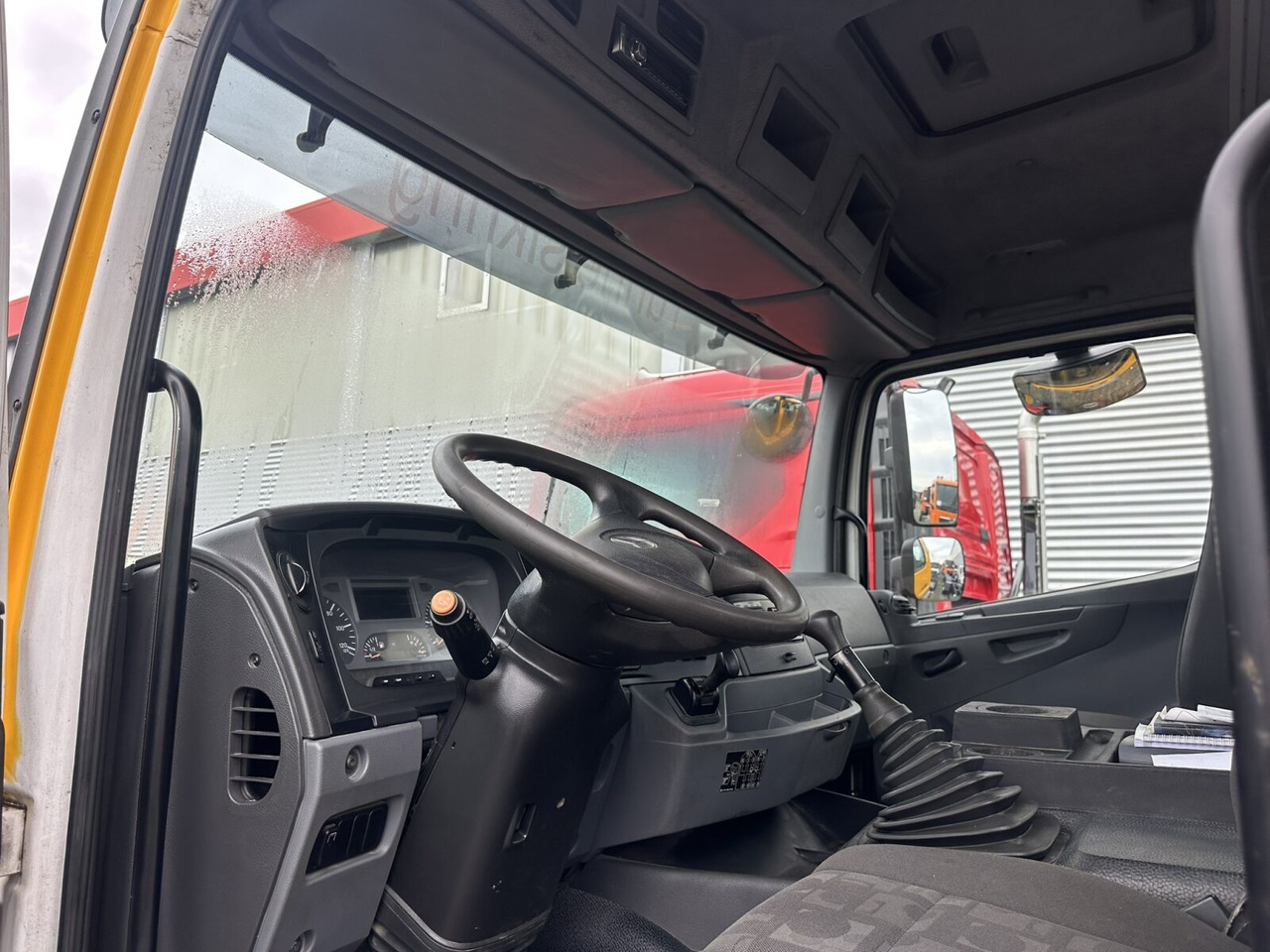 Mercedes-Benz Axor 2629 K 6x4 Axor 2629 K 6x4, PTO, Steel, Manual, 6-Zylinder - Samochód ciężarowe pod zabudowę: zdjęcie 4 Mercedes-Benz Axor 2629 K 6x4 Axor 2629 K 6x4, PTO, Steel, Manual, 6-Zylinder - Samochód ciężarowe pod zabudowę: zdjęcie 4