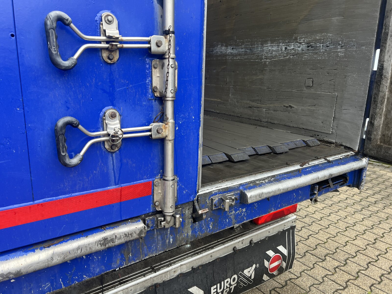 Kraker CF 200 Kraker CF 200 Schubbodenauflieger, ca. 92m³ - Naczepa: zdjęcie 4 Kraker CF 200 Kraker CF 200 Schubbodenauflieger, ca. 92m³ - Naczepa: zdjęcie 4