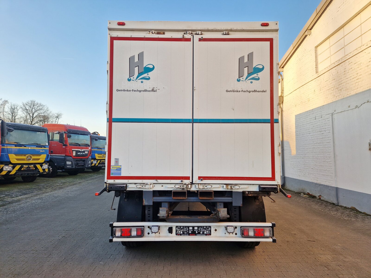 Orten PRASQ 18 Getränkeanhänger PRASQ 18 Getränkeanhänger, Stapleraufnahme, 12x VORHANDEN! - Przyczepa zamknięte nadwozie: zdjęcie 4 Orten PRASQ 18 Getränkeanhänger PRASQ 18 Getränkeanhänger, Stapleraufnahme, 12x VORHANDEN! - Przyczepa zamknięte nadwozie: zdjęcie 4