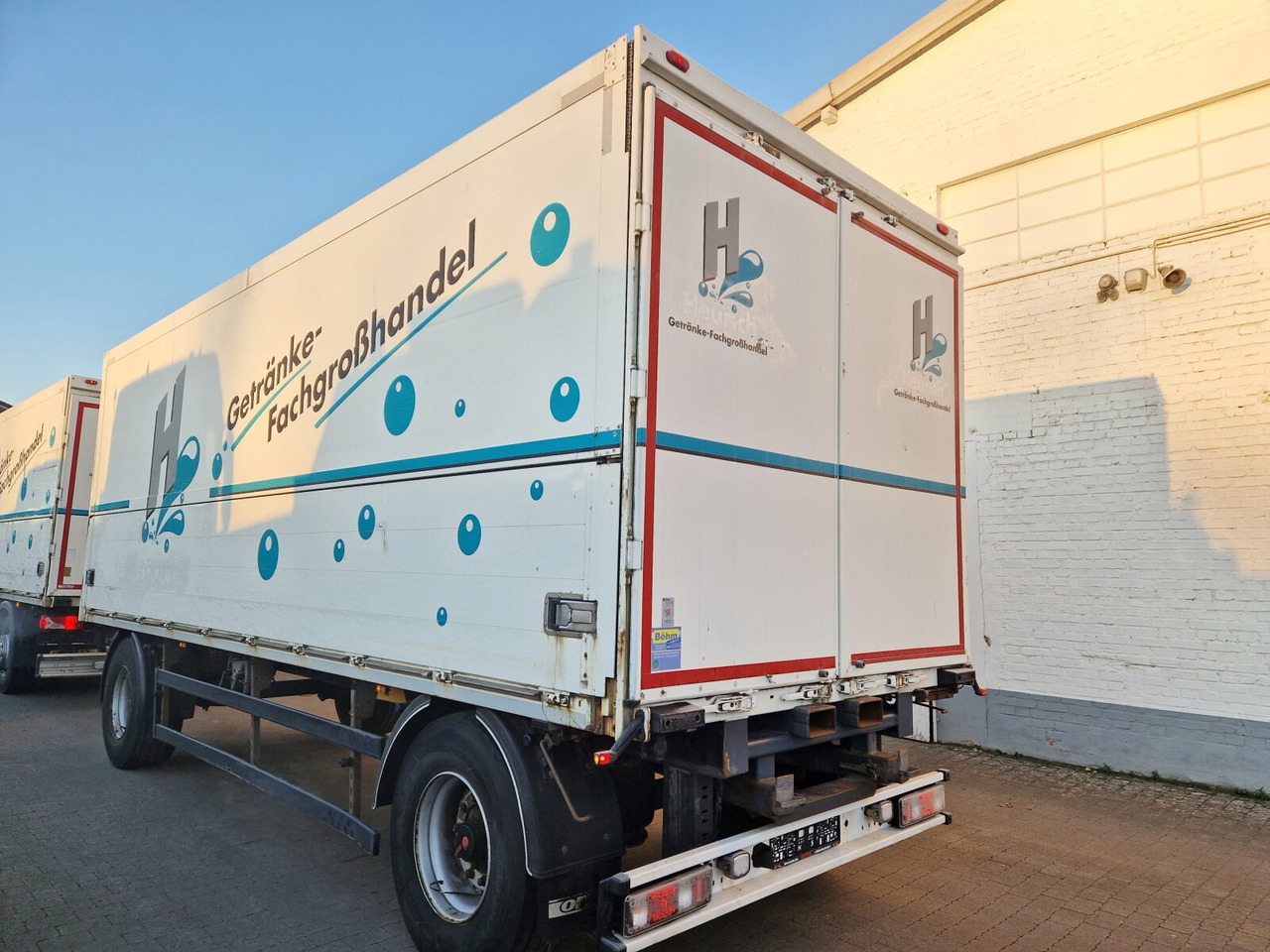 Orten PRASQ 18 Getränkeanhänger PRASQ 18 Getränkeanhänger, Stapleraufnahme, 12x VORHANDEN! - Przyczepa zamknięte nadwozie: zdjęcie 3 Orten PRASQ 18 Getränkeanhänger PRASQ 18 Getränkeanhänger, Stapleraufnahme, 12x VORHANDEN! - Przyczepa zamknięte nadwozie: zdjęcie 3