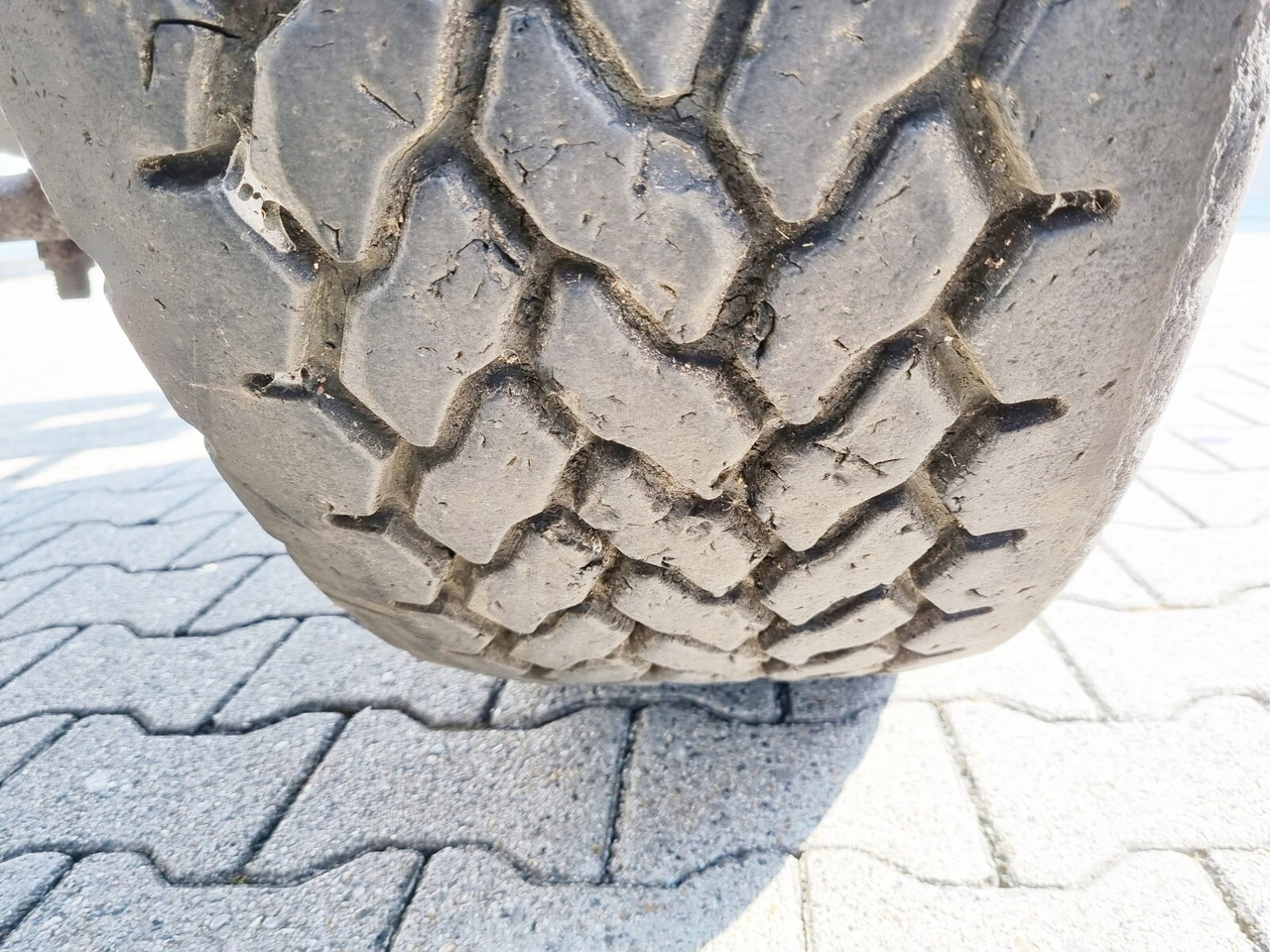 Pritschenauflieger TANG Pritschenauflieger - Naczepa platforma/ Burtowa: zdjęcie 5 Pritschenauflieger TANG Pritschenauflieger - Naczepa platforma/ Burtowa: zdjęcie 5