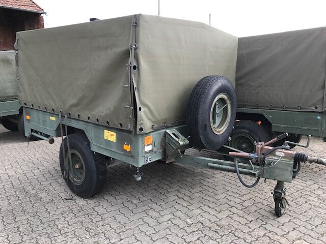 SARIS Wassertank-Anhänger SARIS Wassertank-Anhänger 8x vorhanden! - Przyczepa cysterna: zdjęcie 1 SARIS Wassertank-Anhänger SARIS Wassertank-Anhänger 8x vorhanden! - Przyczepa cysterna: zdjęcie 1