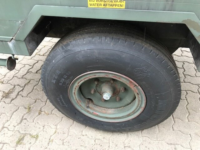 SARIS Wassertank-Anhänger SARIS Wassertank-Anhänger 8x vorhanden! - Przyczepa cysterna: zdjęcie 4 SARIS Wassertank-Anhänger SARIS Wassertank-Anhänger 8x vorhanden! - Przyczepa cysterna: zdjęcie 4