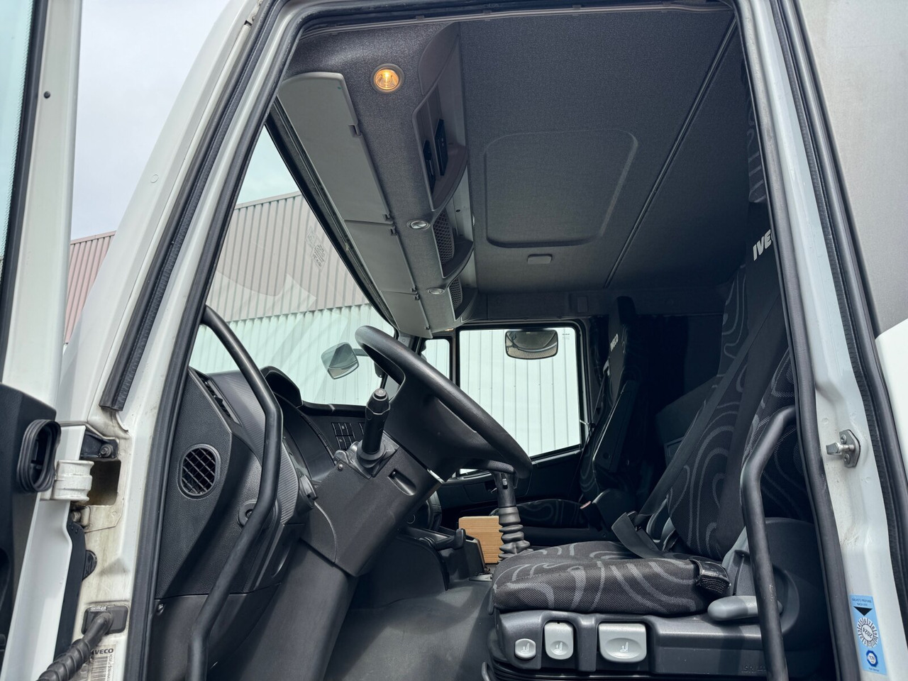 Iveco Stralis AT 190 S31FP-CM 4x2 Stralis AT 190 S31FP-CM 4x2, LBW BÄR, Ex- - Samochód ciężarowy: zdjęcie 3 Iveco Stralis AT 190 S31FP-CM 4x2 Stralis AT 190 S31FP-CM 4x2, LBW BÄR, Ex- - Samochód ciężarowy: zdjęcie 3