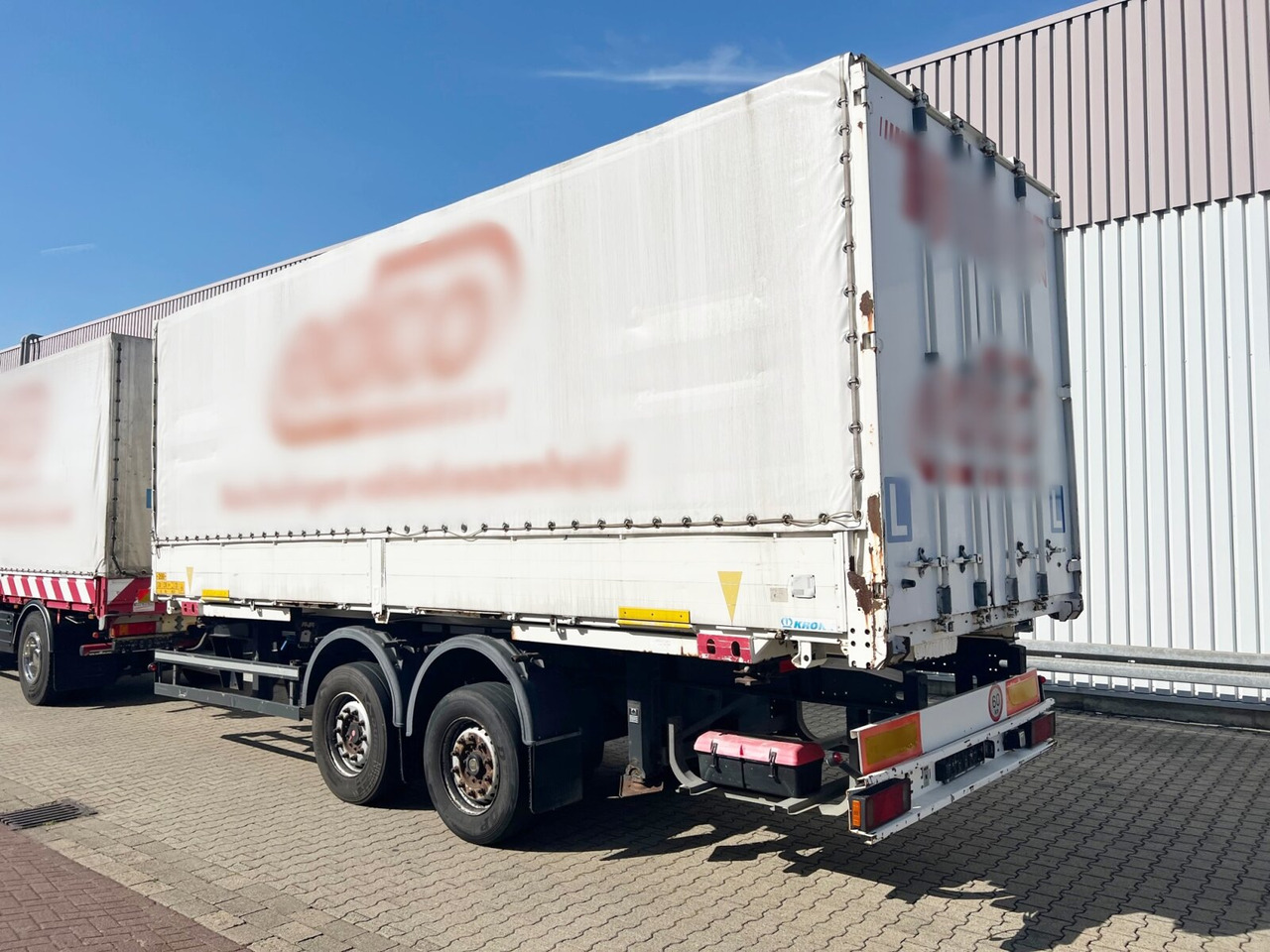 Schmitz Cargobull ZWF 18 ZWF 18 - Przyczepa z plandeką: zdjęcie 4 Schmitz Cargobull ZWF 18 ZWF 18 - Przyczepa z plandeką: zdjęcie 4