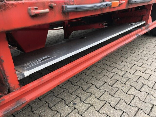 TRA-Kombi 18,0 TRA-Kombi 18,0 Abroll/Absetz/Tieflader - Przyczepa do hakowca/ Bramowca: zdjęcie 2 TRA-Kombi 18,0 TRA-Kombi 18,0 Abroll/Absetz/Tieflader - Przyczepa do hakowca/ Bramowca: zdjęcie 2